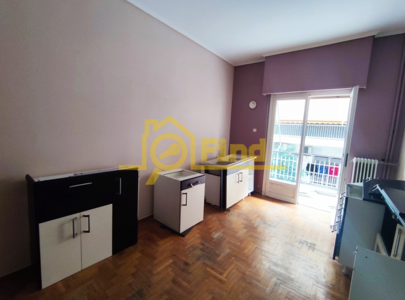 property-img