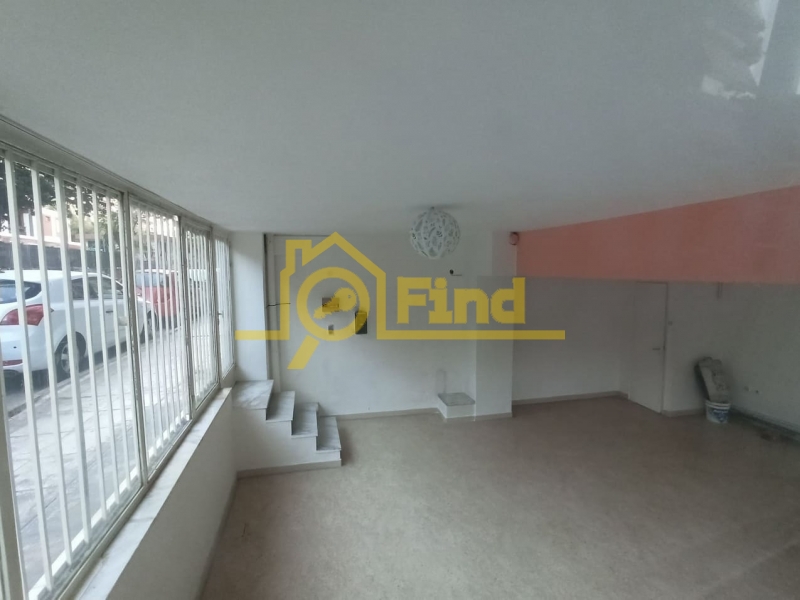 property-4-5094
