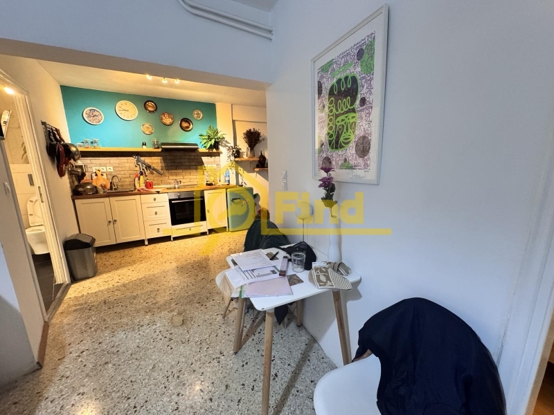 property-4-6776