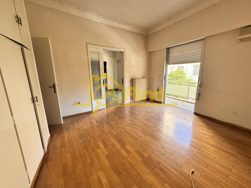 property-4-6884